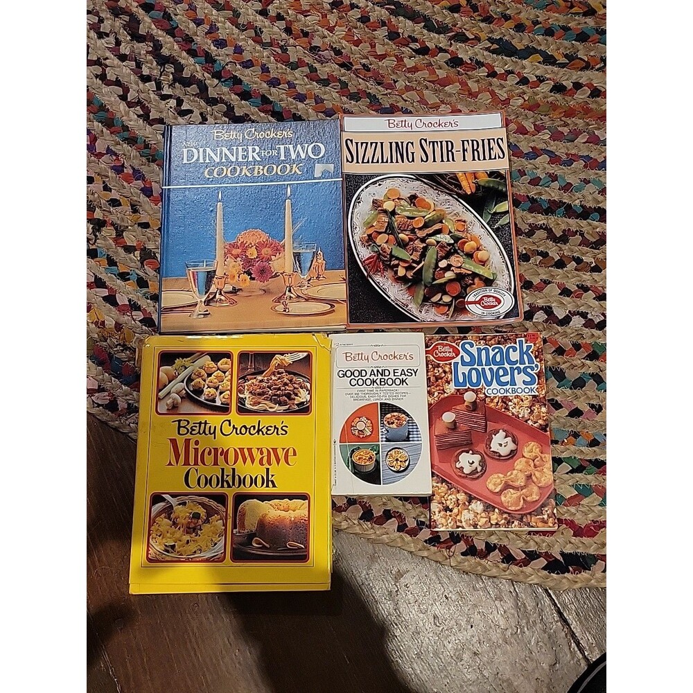 Betty Crocker Vtg Cookbook Lot 5 1964 1981 Microwave Dinner For Two Good & Easy